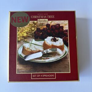 SPODE  Christmas Tree Set of 4 Spreaders XT1903-X Porcelain NIB